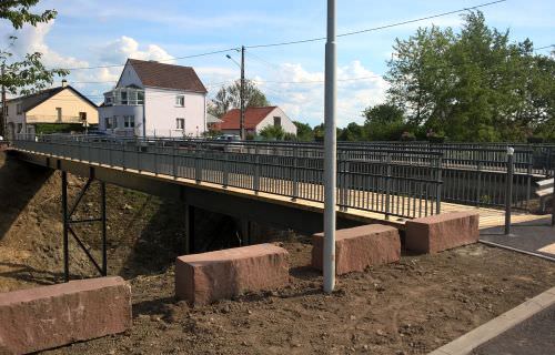 Passerelle piétonne et cyclable à Rech Sarralbe